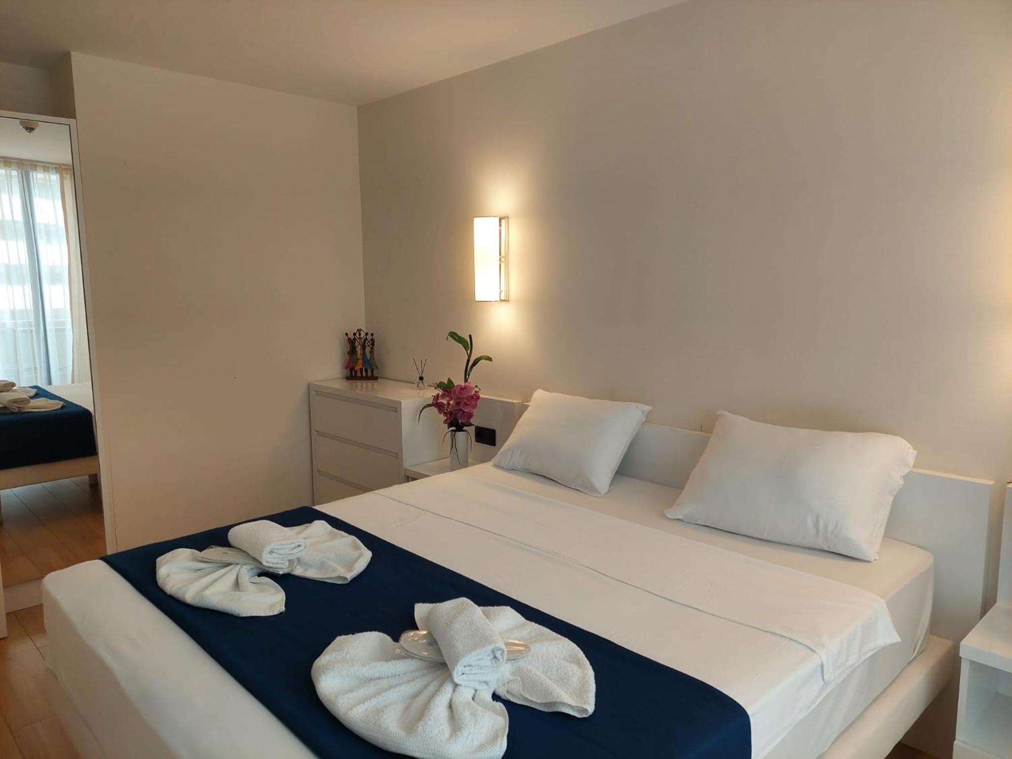 Natalia -Apartments In - Orbi City Батуми Екстериор снимка